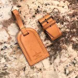 ‼️FLASH SALE‼️ Louis Vuitton Luggage Tag & Poignet